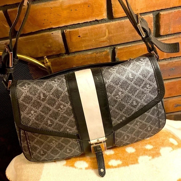 L.A.M.B. By Gwen Stefani Shoulder Bag - Picture 3 of 15